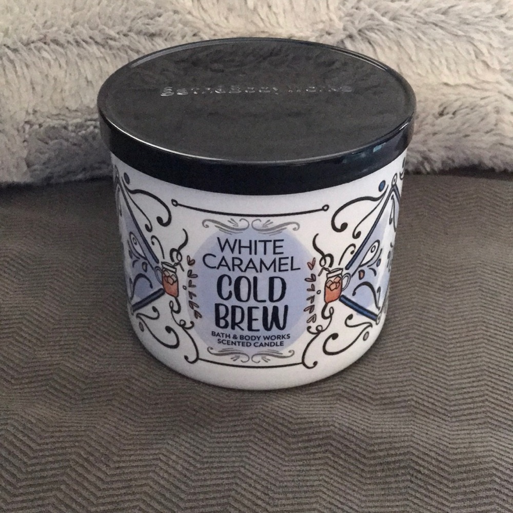 NEW Bath and Body Works candle